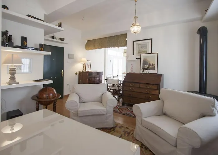 Champion Duplex Terrace And Garage Old Town 6 Pax Appartamento *